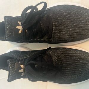 Adidas Black and gold Sneakers